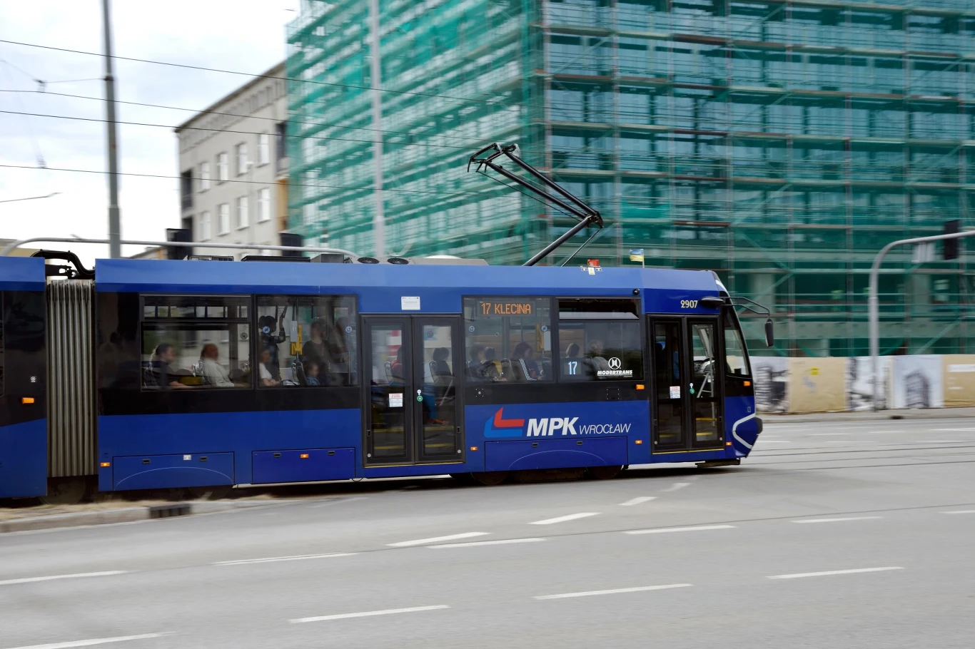 Sceny przemocy we Wrocławiu. Ucierpiały dwie motornicze Sceny przemocy we Wrocławiu. Ucierpiały dwie motornicze