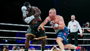 Łukasz Różański tutaj podczas walki z Izu Ugonohem