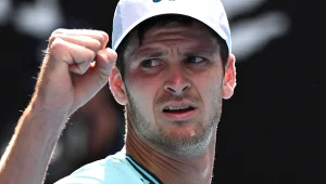 Australian Open. Polski tenisista Hubert Hurkacz podczas ćwierćfinałowego spotkania z Daniiłem Miedwiediewem