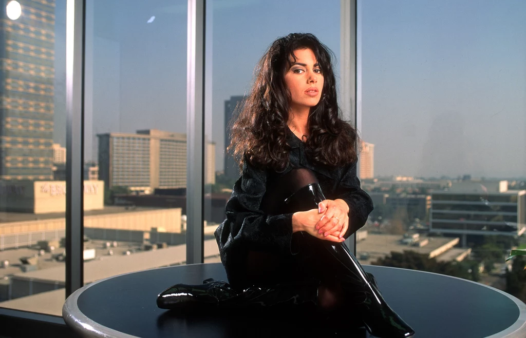 Susanna Hoffs była gwiazdą lat 80. Co stało się z nią potem?