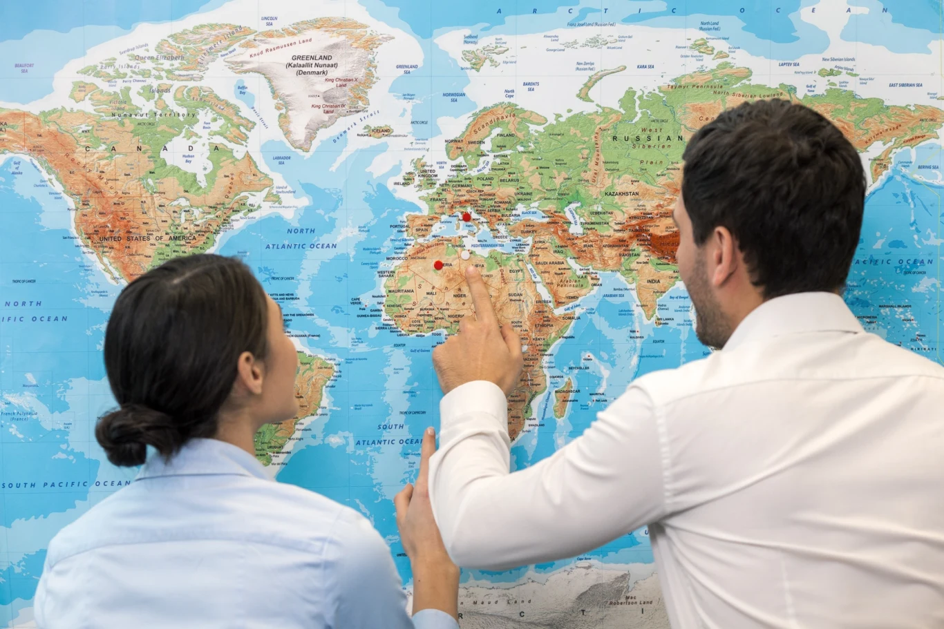 W najnowszych badaniach wykazano nieco lepsze umiejętności nawigacji u mężczyzn, jednak zdementowano przy tym błędnie powielane przekonania o powodach takiego stanu rzeczy W najnowszych badaniach wykazano nieco lepsze umiejętności nawigacji u mężczyzn, jednak zdementowano przy tym błędnie powielane przekonania o powodach takiego stanu rzeczy