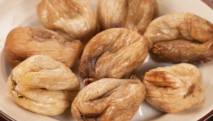 Twoje jelita i skóra odżyją. Dodaj do owsianki, a zobaczysz efekt