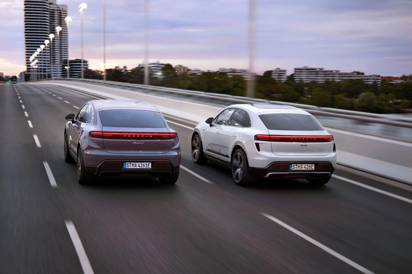 Podstawowa wersja elektrycznego SUV-a - Macan 4 - zapewnia lepsze osiągi niż spalinowy Macan GTS.