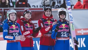 Od lewej: Aleksabder Zniszczoł, Dawid Kubacki, Paweł Wąsek i Piotr Żyła