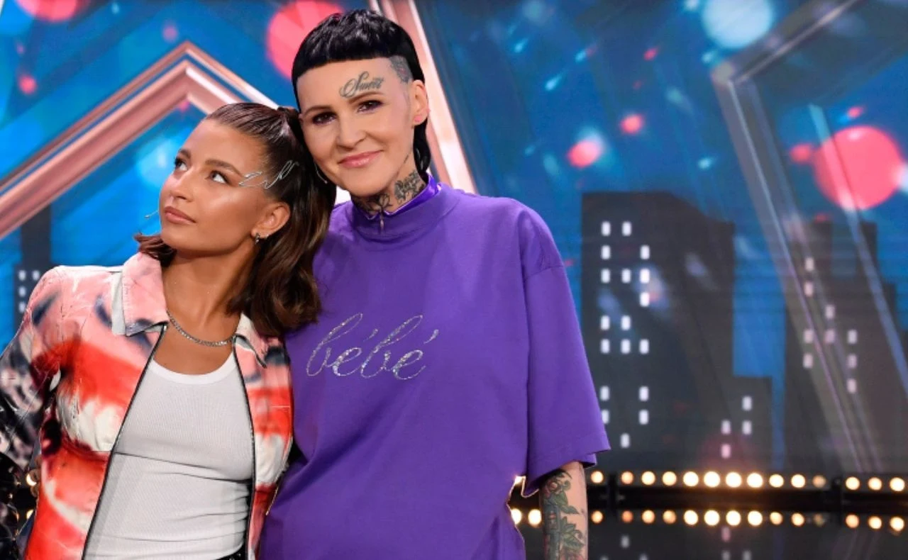Julia Wieniawa i Agnieszka Chylińska w "Mam talent" Julia Wieniawa i Agnieszka Chylińska w "Mam talent"