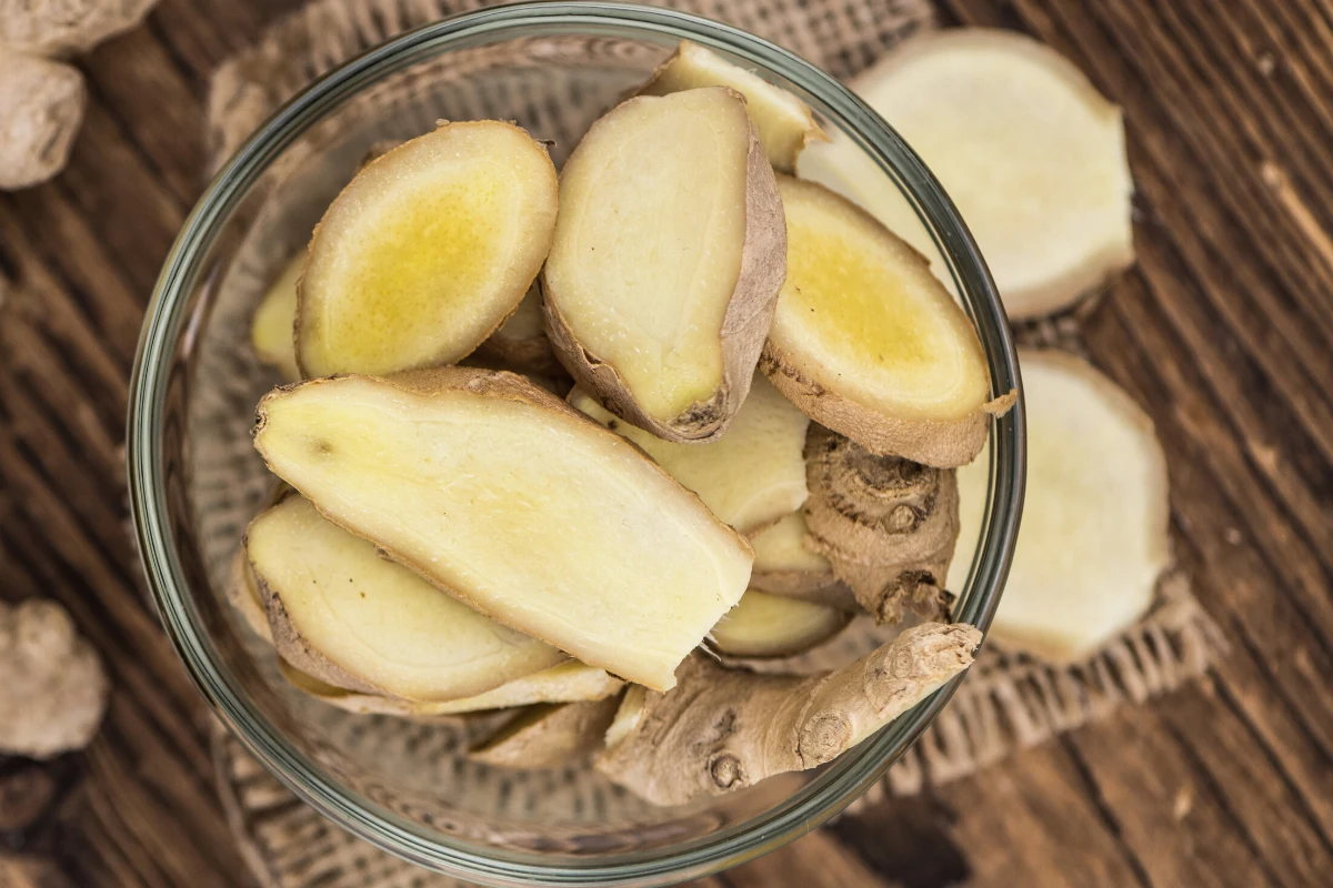 Najlepsza dieta w infekcji, astmie i POChP? Dodawaj do wszystkiego imbir i kurkumę