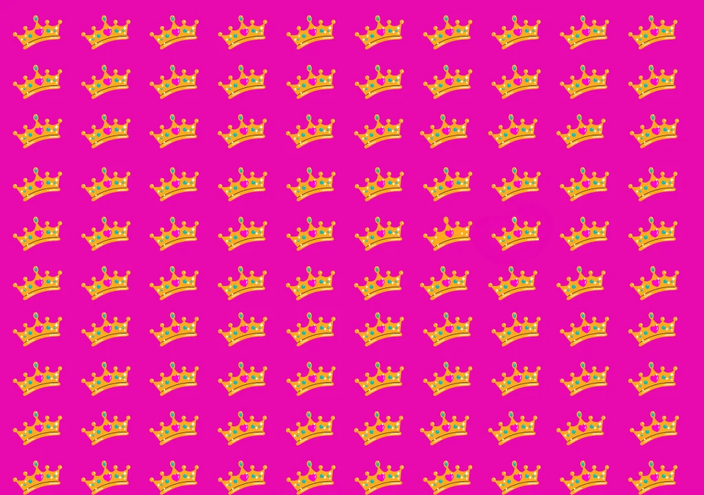 Znajdź koronę, która różni się od pozostałych Znajdź koronę, która różni się od pozostałych