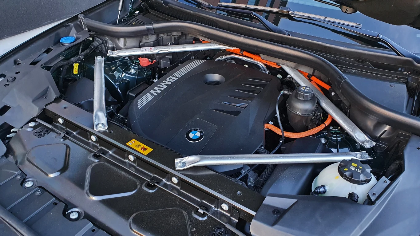 BMW X5 50e
