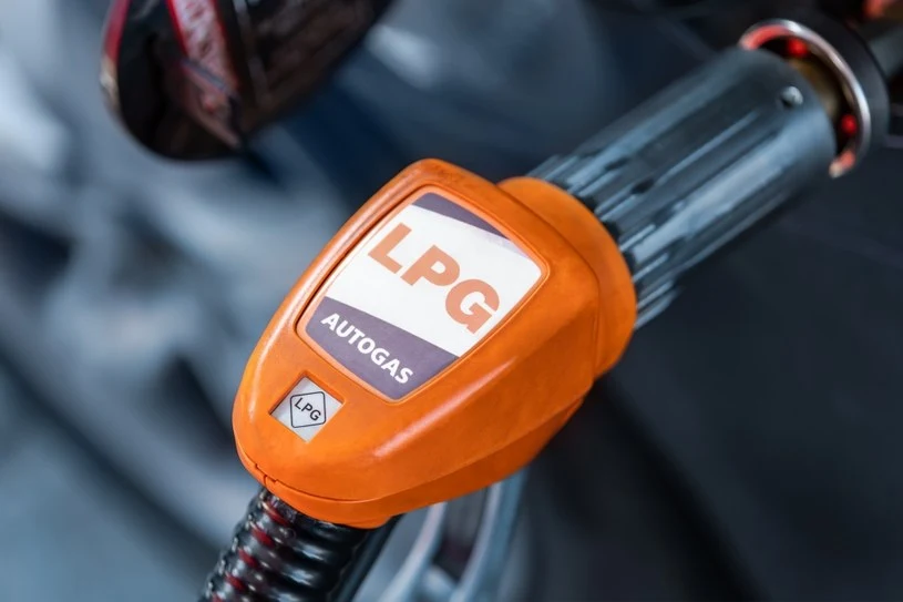 Embargo na LPG staje się faktem. Rząd nie przewiduje "tarczy ochornnej" na to paliwo. W Polsce tankuje je 2,7 mln kierowców Embargo na LPG staje się faktem. Rząd nie przewiduje "tarczy ochornnej" na to paliwo. W Polsce tankuje je 2,7 mln kierowców