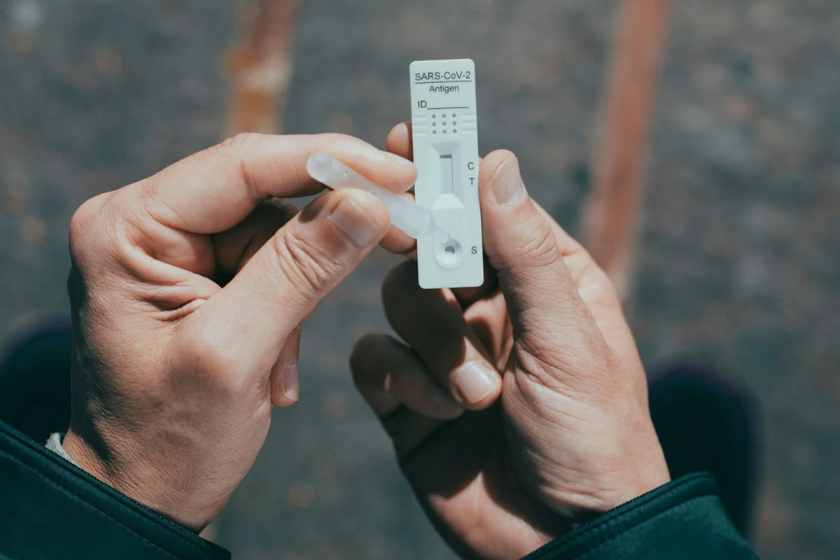 Testy LFT są powszechnie wykorzystywane w diagnostyce. Produkuje się ich rocznie kilka miliardów Testy LFT są powszechnie wykorzystywane w diagnostyce. Produkuje się ich rocznie kilka miliardów