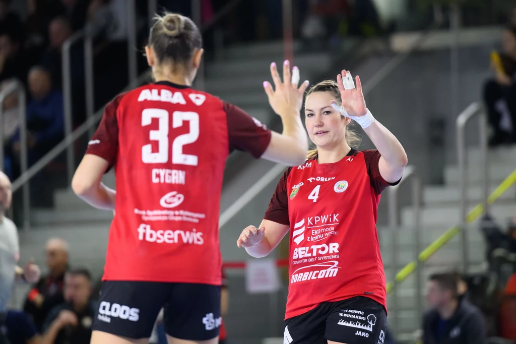 Aleksandra Kucharska i Katarzyna Cygan z KPR Gminy Kobierzyce Aleksandra Kucharska i Katarzyna Cygan z KPR Gminy Kobierzyce
