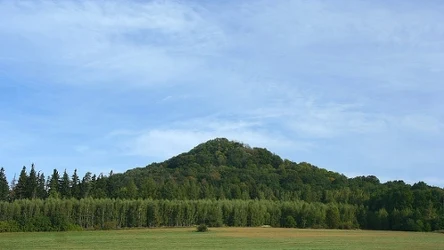 Ostrzyca to najwyższy wygasły wulkan na terenie Polski 