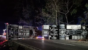 Cysterna przewróciła się na bok koło Wyszkowa 