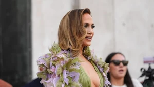 Jennifer Lopez w doskonałej formie. Trudno oderwać wzrok od jej talii