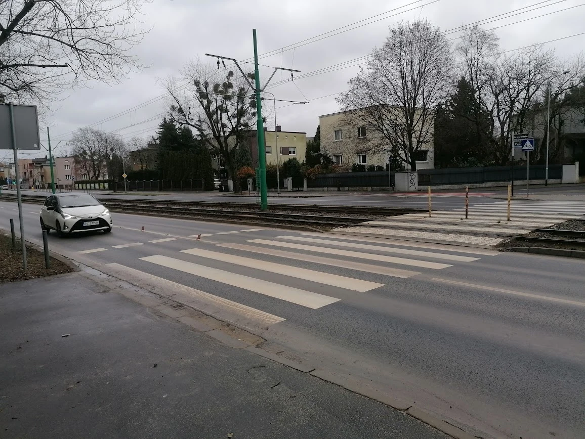 Mieszkańcom nie podoba się pomysł likwidacji przejść dla pieszych przez ul. Grunwaldzką w Poznaniu Mieszkańcom nie podoba się pomysł likwidacji przejść dla pieszych przez ul. Grunwaldzką w Poznaniu