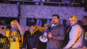 Grzegorz Pasiut (drugi z prawej)