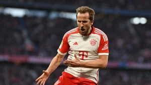 Bayern uciekł spod topora, strach Bawarczyków. Kane bliżej rekordu "Lewego"