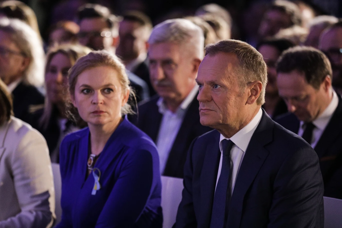 Pytani twierdzą, że Donald Tusk oszukał nauczycieli w sprawie podwyżek wprowadzanych przez Barbarę Nowacką Pytani twierdzą, że Donald Tusk oszukał nauczycieli w sprawie podwyżek wprowadzanych przez Barbarę Nowacką