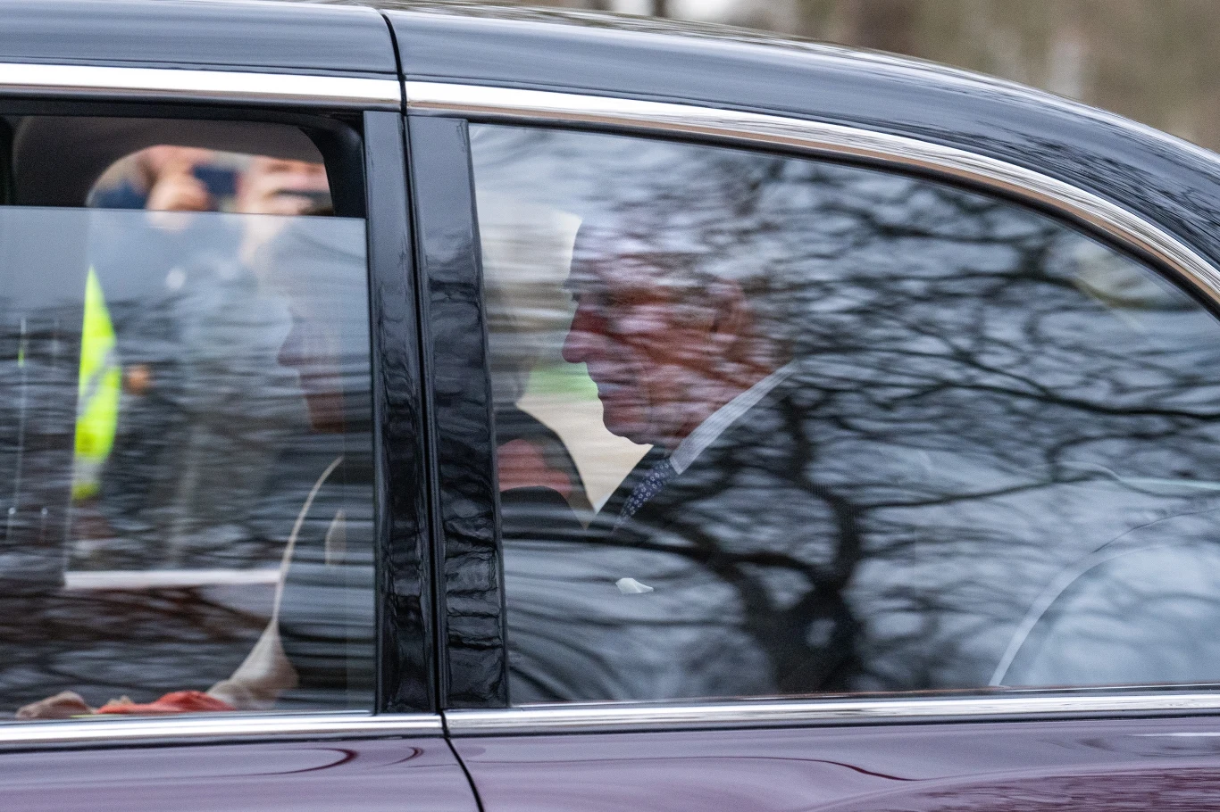 Karol III opuszcza Clarence House