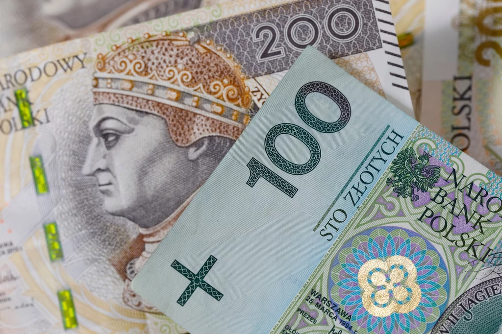 Dodatek do emerytury na rachunki. ZUS wypłaci 299 zł netto