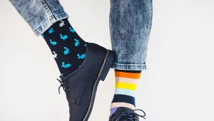 Masz w domu nieparzyste skarpetki? Nie wyrzucaj ich, mają wiele zastosowań