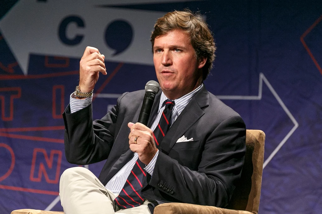 Tucker Carlson podczas zjazdu Politicon 2018