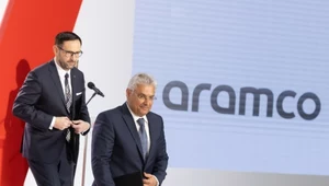 Były prezes Orlenu Daniel Obajtek i Mohammed Y. Al Qahtani, starszy wiceprezydent odpowiedzialny za biznes rafineryjny w Saudi Aramco