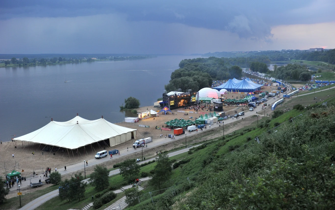 Audioriver przez 17 lat odbywał się w Płocku na plaży nad Wisłą Audioriver przez 17 lat odbywał się w Płocku na plaży nad Wisłą