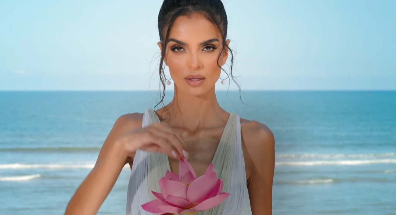 Klaudia el Dursi zaprasza na nowy sezon "Hotelu Paradise" Klaudia el Dursi zaprasza na nowy sezon "Hotelu Paradise"