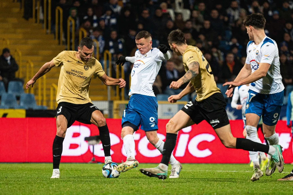 Stal Mielec - Puszcza Niepołomice Stal Mielec - Puszcza Niepołomice
