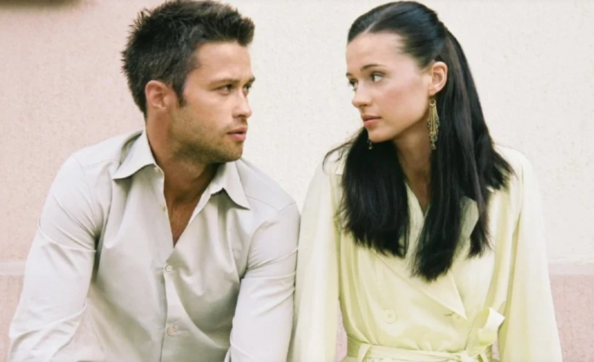 "Tylko mnie kochaj" "Tylko mnie kochaj"