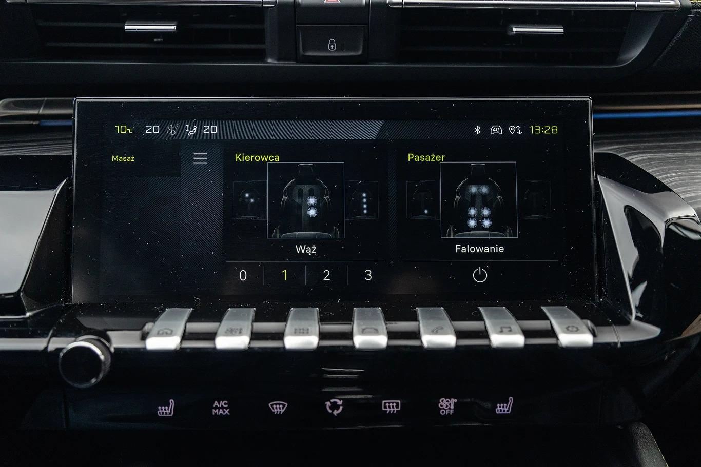 Peugeot 508 ma kilka trybów masażu