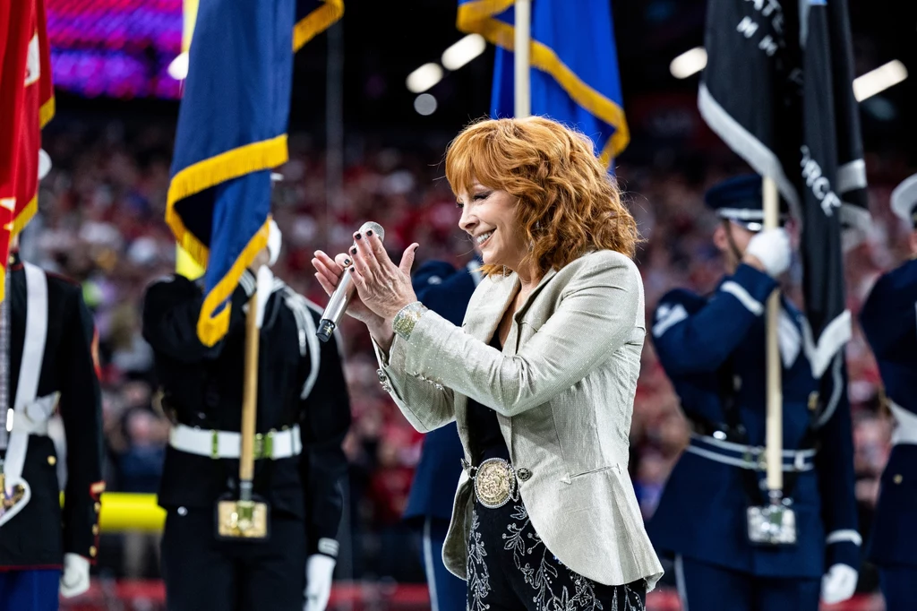 Reba McEntire zaśpiewała amerykański hymn podczas Super Bowl 2024