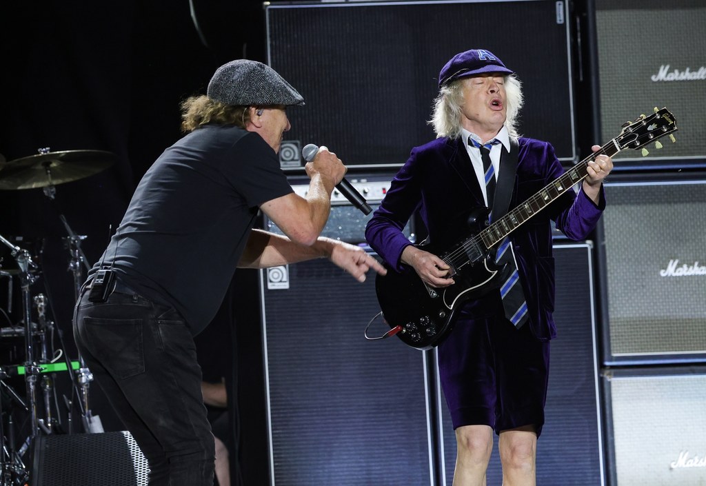 Liderzy AC/DC: Brian Johnson i Angus Young