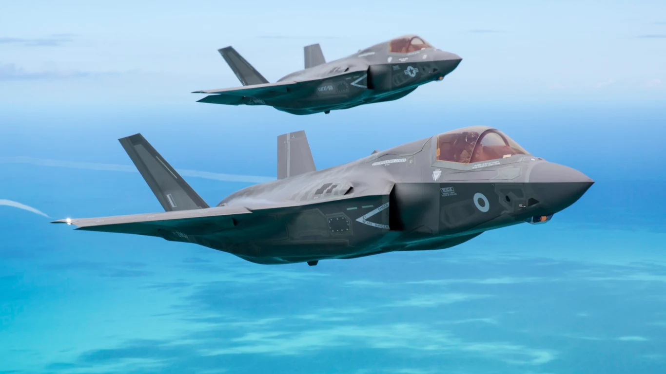 Prezes zarządu Lockheed Martin ma przylecieć do Polski. Na zdjęciu myśliwce F-35 produkcji Lockheed Martin Prezes zarządu Lockheed Martin ma przylecieć do Polski. Na zdjęciu myśliwce F-35 produkcji Lockheed Martin