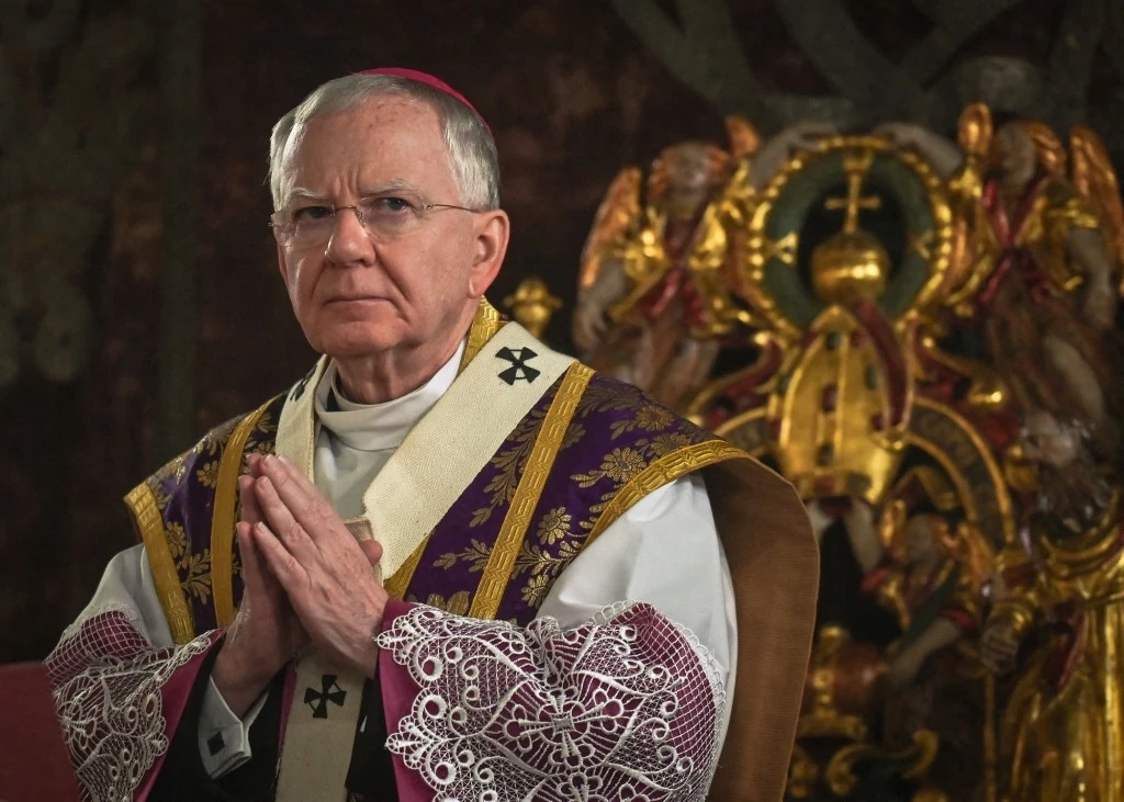 Abp Marek Jędraszewski już niedługo przejdzie na emeryturę. Według informacji "Gazety Wyborczej", zamieszka on w rezydencji w ścisłym centrum Krakowa