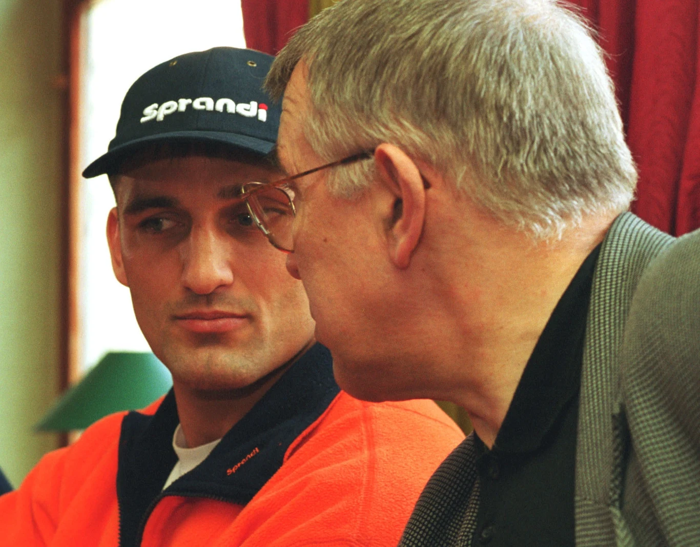 Trener Ludwik Denderys, z lewej Wojciech Bartnik Trener Ludwik Denderys, z lewej Wojciech Bartnik