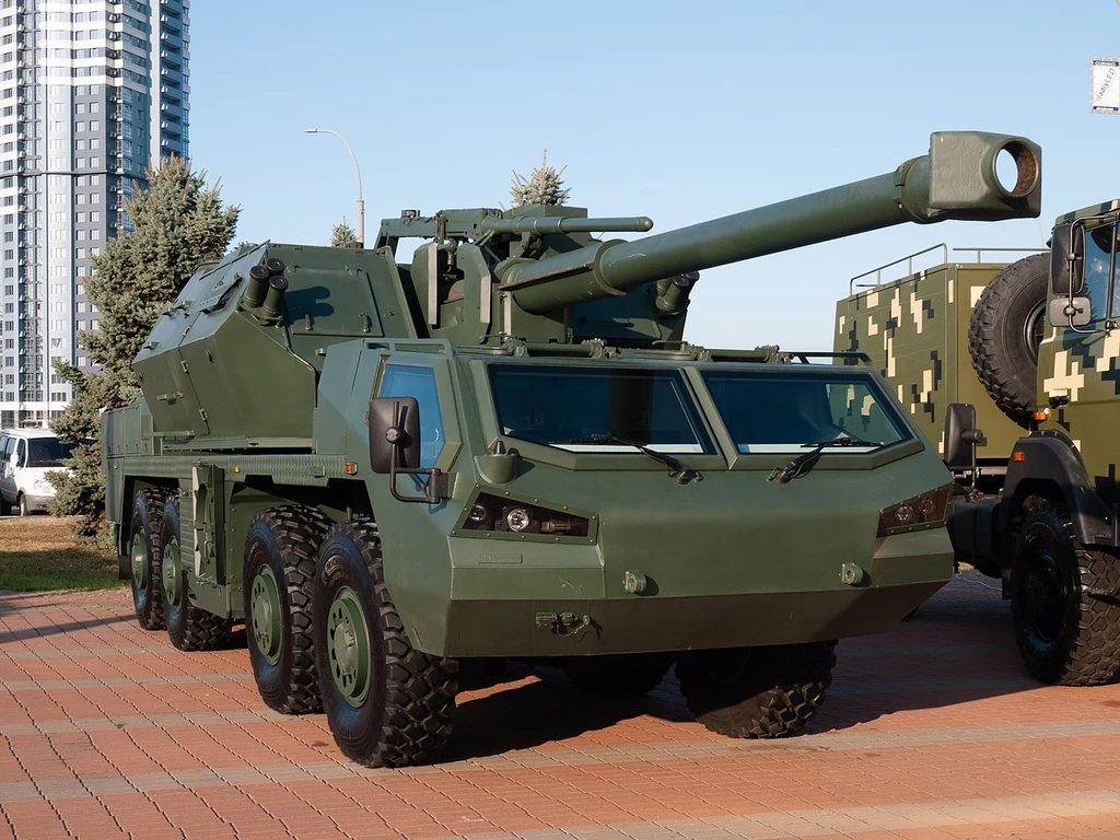 Armatohaubica DANA-M2