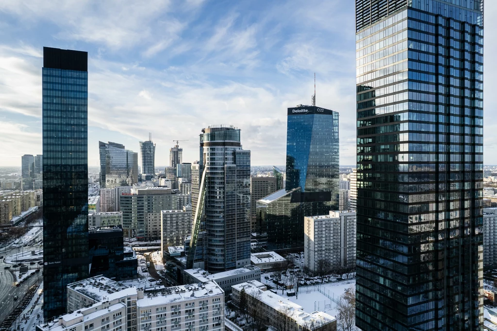 Warszawa króluje wśród drapaczy chmur w Polsce.