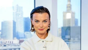 Słynne spódnice z lat 90-tych wracają do mody. Kasia Sokołowska nosi je od dawna