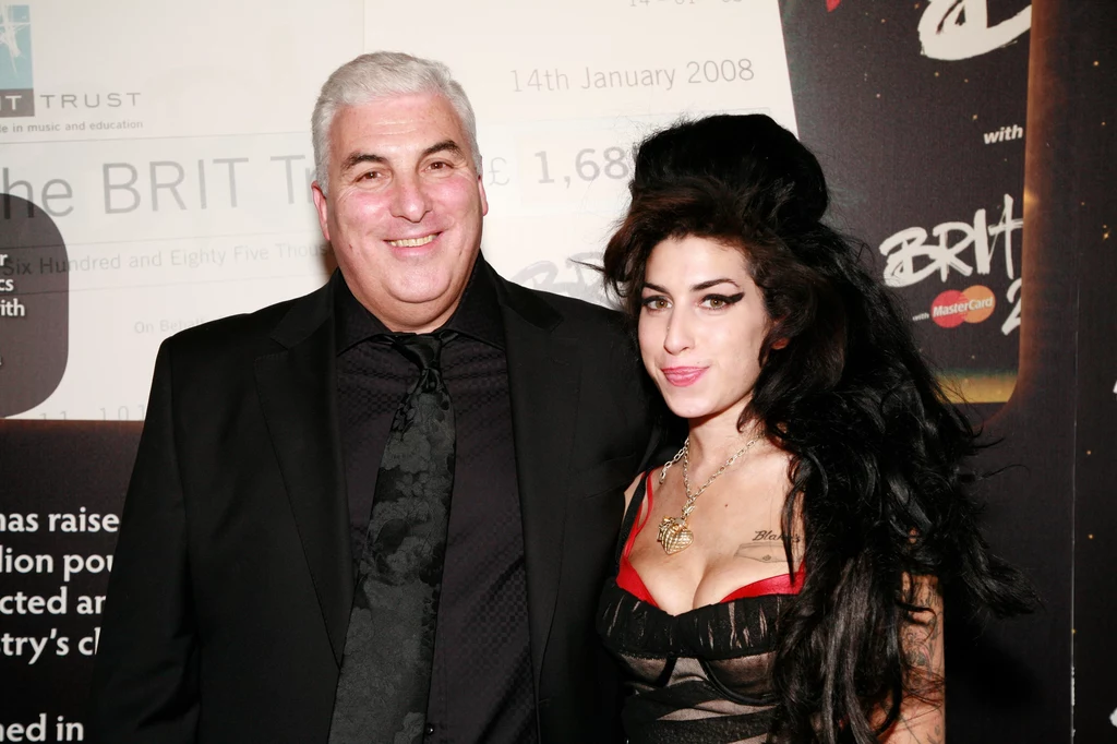 Mitch Winehouse pozwał stylistykę i kochankę córki