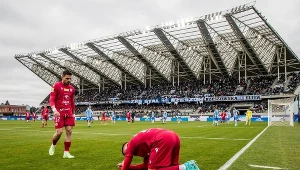 Niesamowite emocje w meczu Wisły. Zmarnowany karny, nieprawdopodobna końcówka