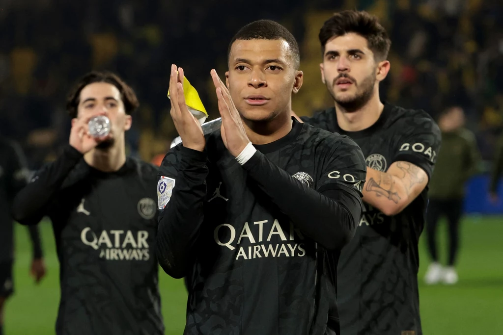 Kylian Mbappe (na pierwszym planie) Kylian Mbappe (na pierwszym planie)