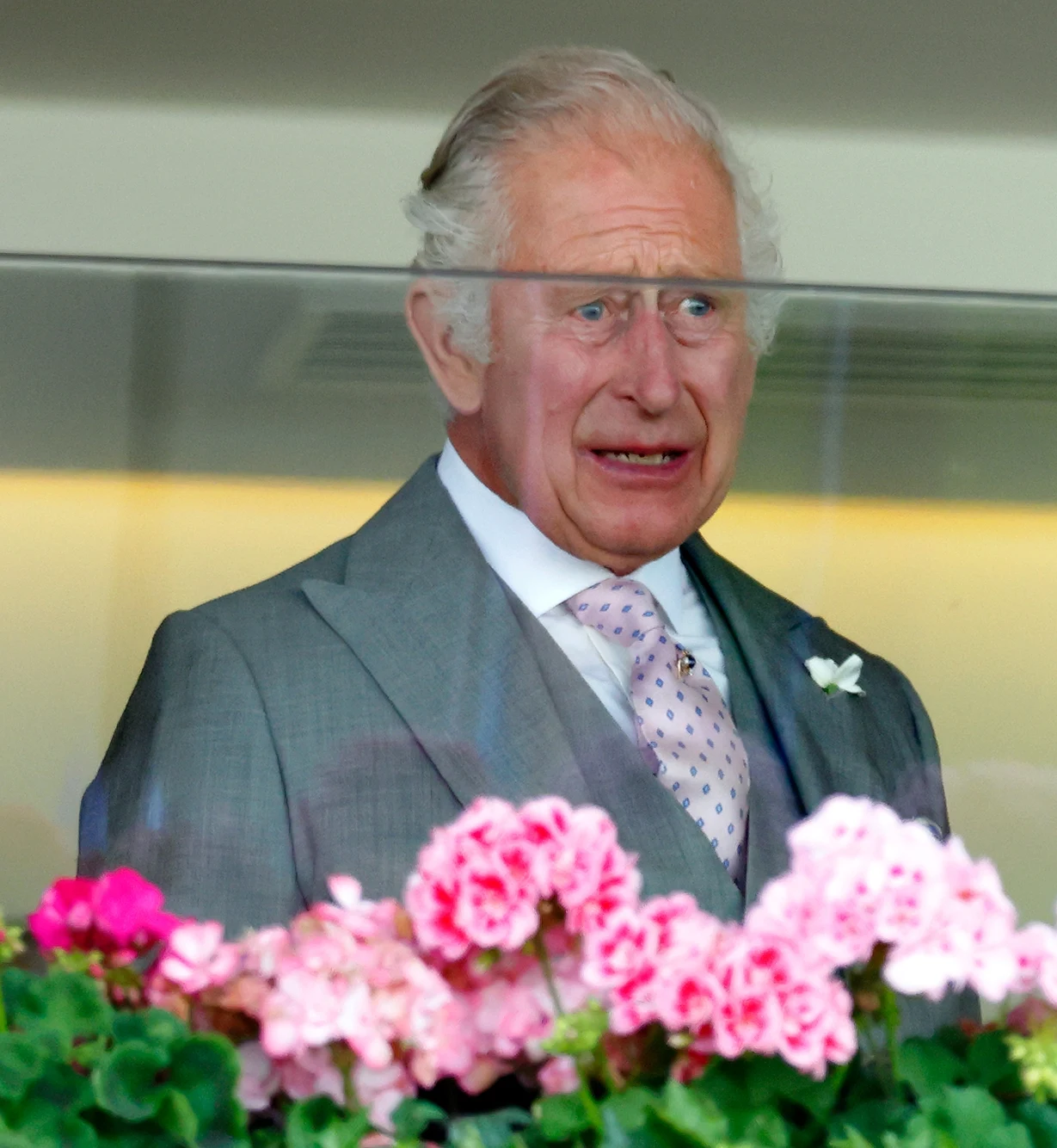 Król Karol III Król Karol III