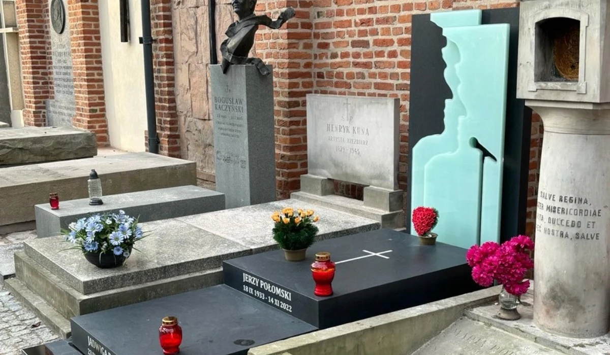 Nagrobek Jerzego Połomskiego Nagrobek Jerzego Połomskiego