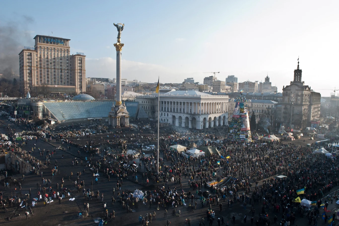 Rewolucja godności na Majdanie, 2014 rok Rewolucja godności na Majdanie, 2014 rok