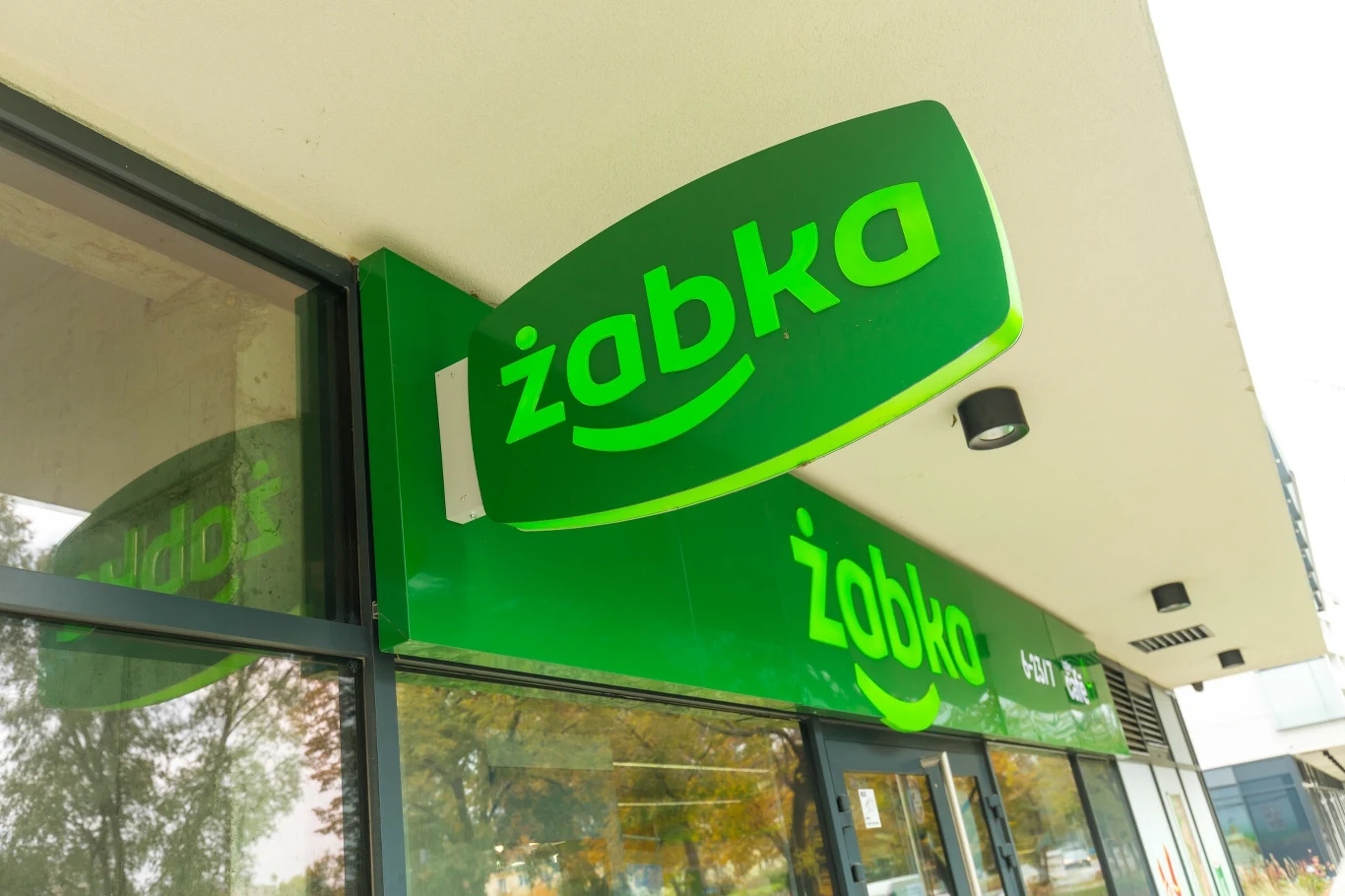 Żabka informuje o "awaryjnym wycofaniu produktu" Żabka informuje o "awaryjnym wycofaniu produktu"