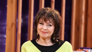 To idealna fryzura dla dojrzałych kobiet. Pokochała ją Izabela Trojanowska