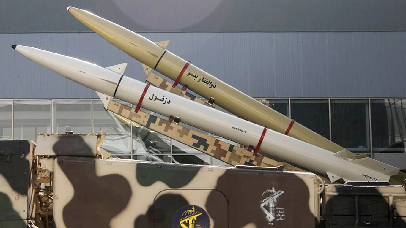 Iran dostarczył Rosji kilkaset pocisków balistycznych Iran dostarczył Rosji kilkaset pocisków balistycznych
