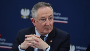 Minister Bartłomiej Sienkiewicz ma kolejne trudne zadanie. Tym razem musi rozwiązać problem z opóźnieniem we wdrożeniu dyrektywy dotyczącej tantiem dla artystów